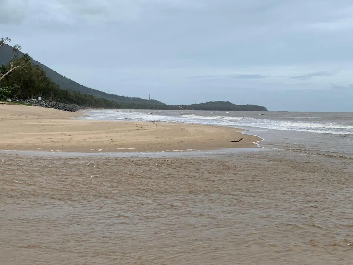 Serenity At The Beach Palm Cove