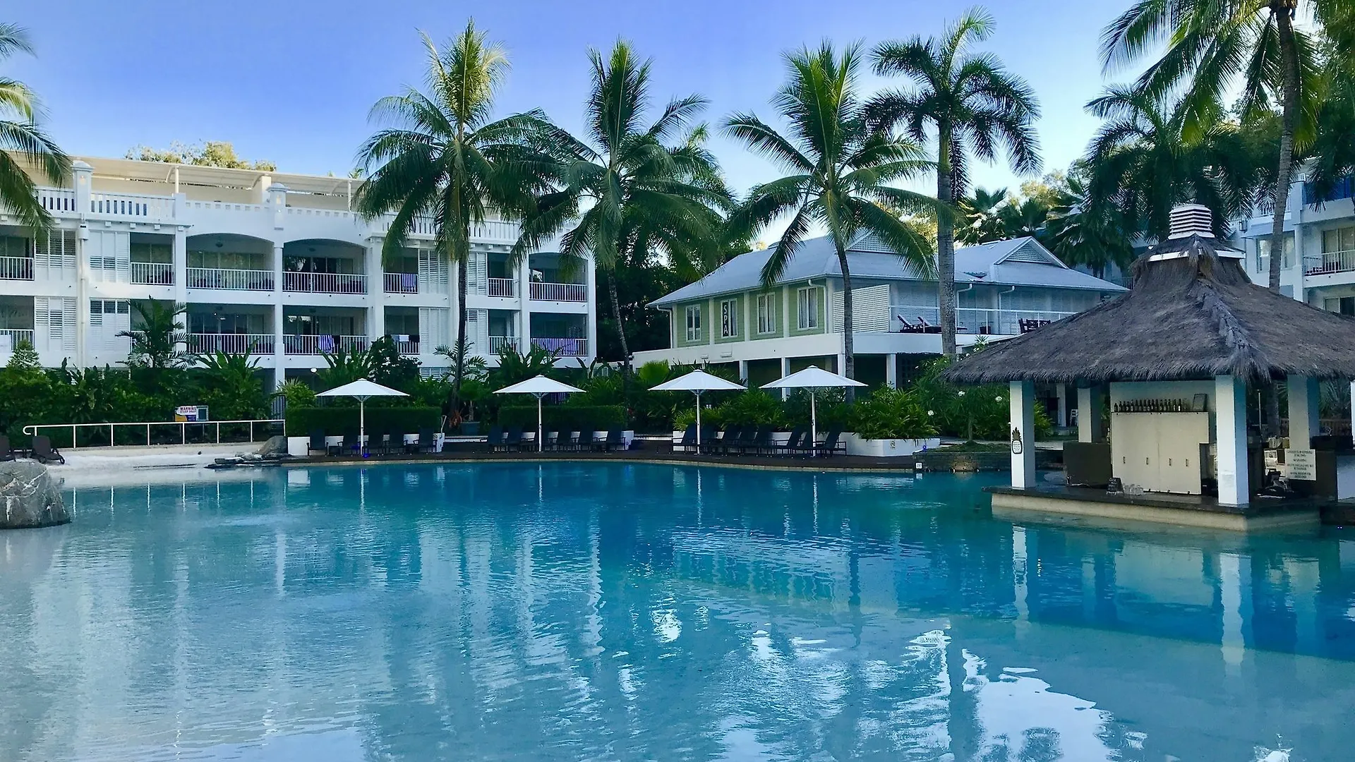 Serenity At The Beach Palm Cove